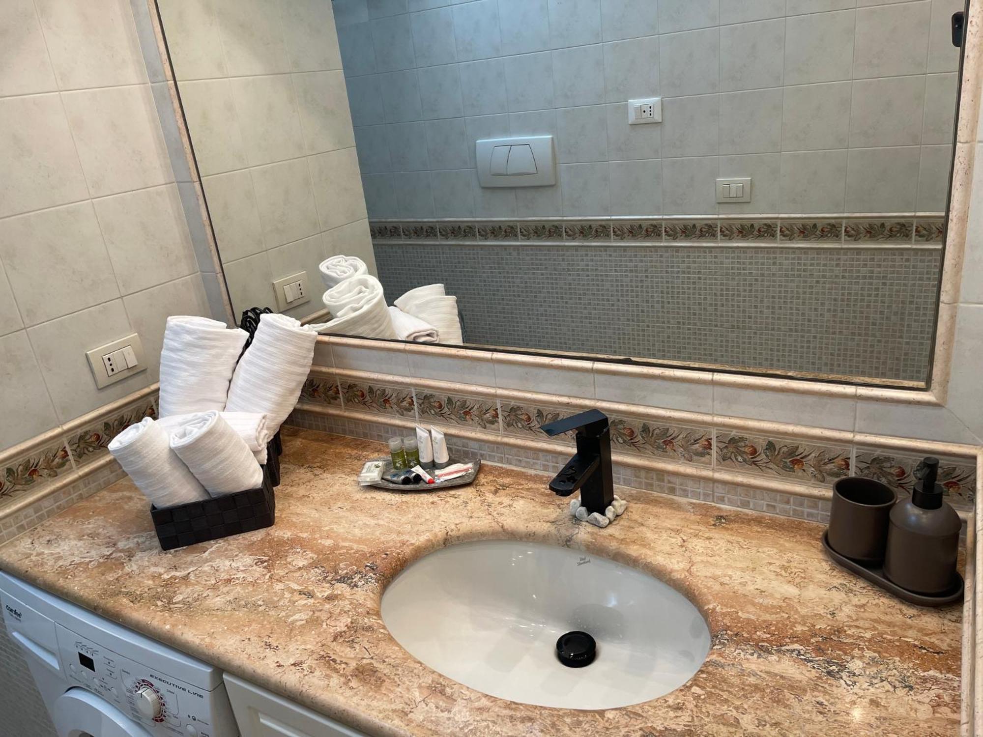 Edi'S House Apartment Rome Bagian luar foto